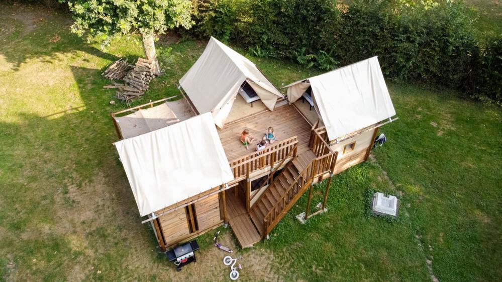 Camping De Thoissey *** Exterior foto